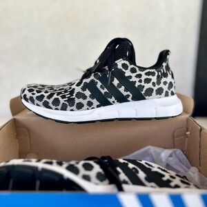 Adidas Women’s Swift Run W